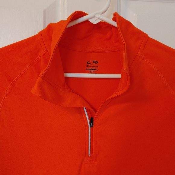 Champion Women's Neon Pink Quarter Zip Perfomace shirt (Size S) - Picture 5 of 10